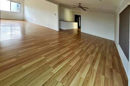 232 Goondoon Street - Photo 3