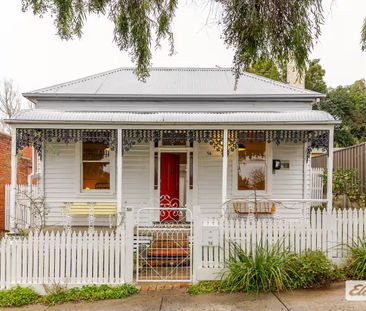 Renovated & Fully Furnished Miner's Cottage - Photo 5