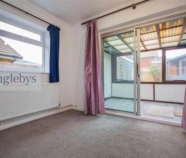 2 bedroom detached bungalow to rent - Photo 1