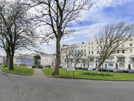 Wellington Square, Hastings, TN34 1PB - Photo 5