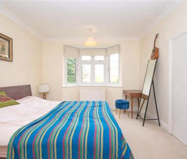 2 bedroom maisonette to rent - Photo 3