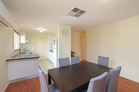 3 Bedroom Home Close To Schools - Photo 3