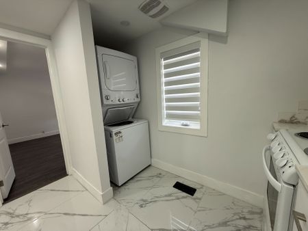 For Lease - 759 Essa Road Unit# Upper 2, Barrie, Ontario - Photo 4