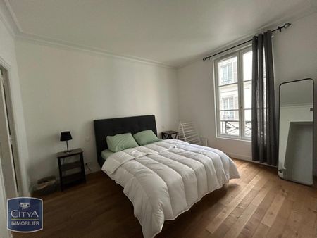 Location Appartement 2 pièces 52m² PARIS 8ème - Photo 3