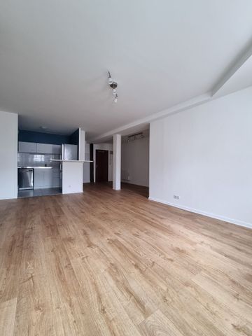 Location Appartement 1 pièce 43m² - Photo 5