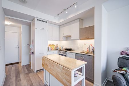 For Lease - 181 Huron Street Unit# 1106, Toronto, Ontario - Photo 4