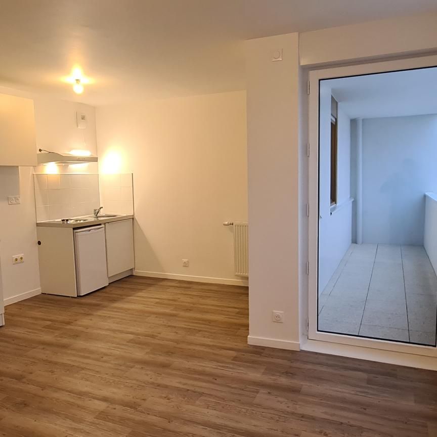 location Appartement T1 DE 31.8m² À CERGY - Photo 1