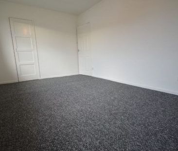 Jedburgh Place, East Kilbride, G74 - Photo 4