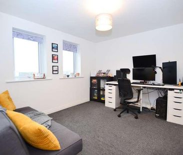 Heron Crescent, Newcastle Great, NE13 - Photo 1