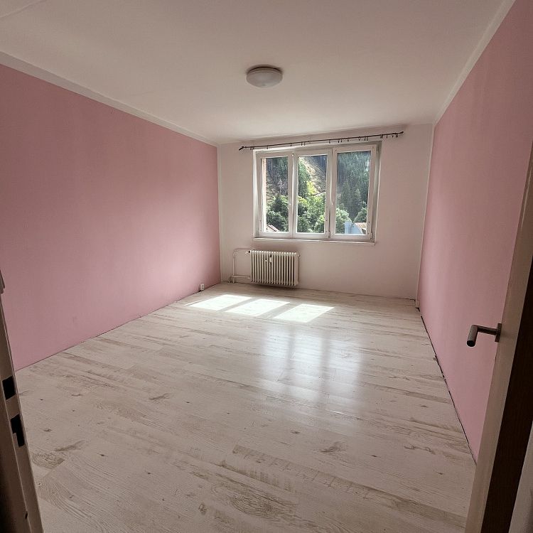 Pronájem bytu 2+1 63 m² - Photo 1