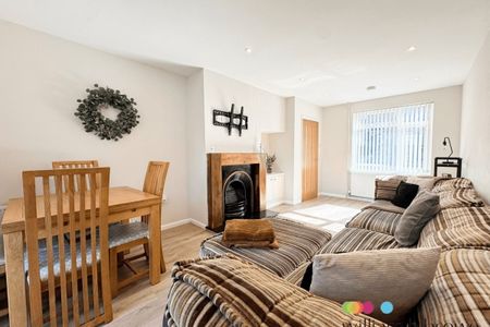 Sycamore Crescent - Photo 2