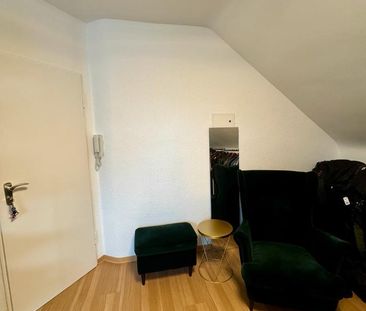 Berufspendler Frankfurt - Teilmöbliertes Zimmer in Bergen-Enkheim - Foto 1