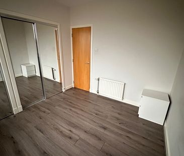 2 Bed Flat, Bath Street, G2 - Photo 4