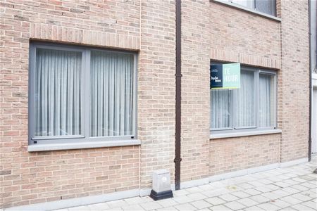 Goed gelegen gelijkvloers appartement met garagebox - Foto 3