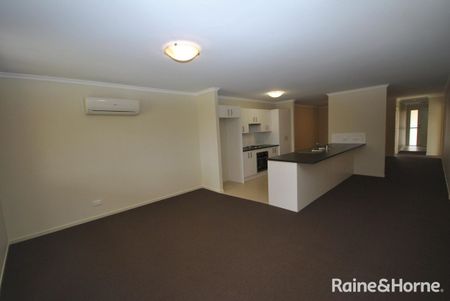 6 Flannelflower Avenue, West Nowra, NSW 2541 - Photo 5