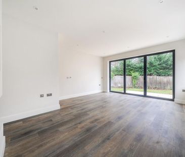 4 bedroom detached bungalow to rent - Photo 1