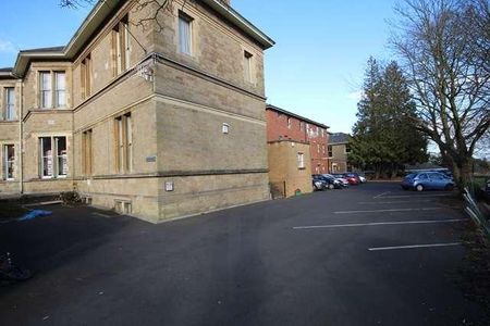 Club Chambers, Grange Road, Malvern, WR14 - Photo 3