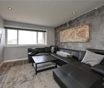 For Lease - 2041 Arrowsmith Drive Unit# 104, Beacon Hill North - So... - Photo 3