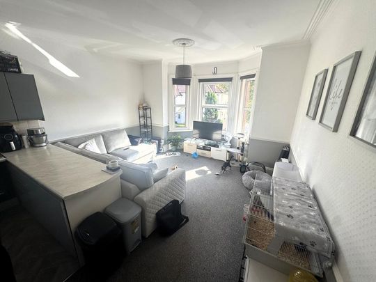 1 bedroom flat to rent - Photo 1