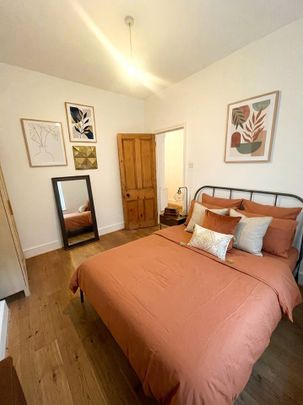 Room in a Shared House, Amazing Double Room In Brixton, SW9 - Photo 1