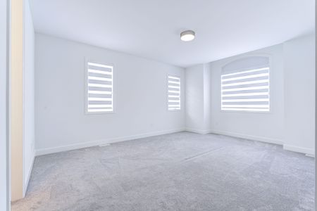 For Lease - 1479 Lakeport Crescent, Oakville, Ontario - Photo 3