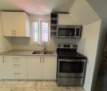 For Lease - 581 Paterson Street Unit# #1, Peterborough Central, Ont... - Photo 3