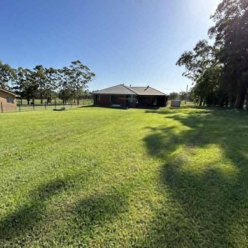 FAMILY HOME WITH FARMLAND VIEWS! - Photo 1