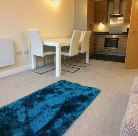 2 bedroom flat share to rent - Photo 2