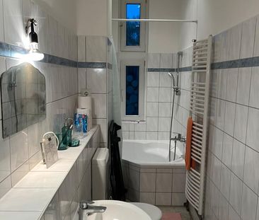 Wunderschöne, sonnige zwei Zimmer Altbauwohnung in Pankow - Photo 4