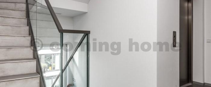 Penthouse living Nähe Kollwitzplatz - Photo 1