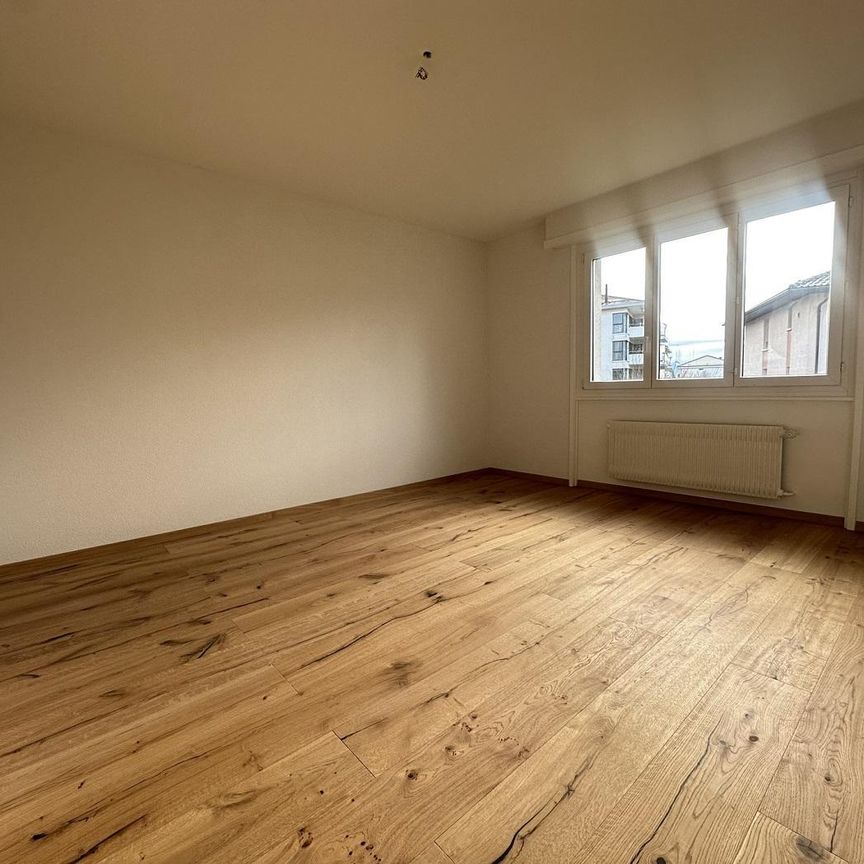 Bel appartement de 3.5 pièces à St-Sulpice entièrement rénové - Photo 1