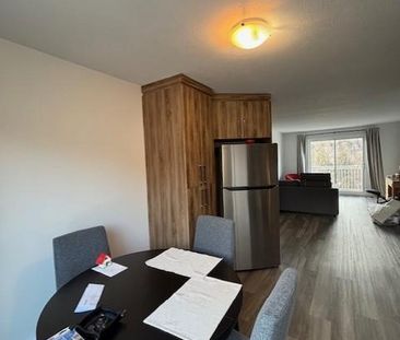 4 1/2 à louer à Bromont - Photo 3