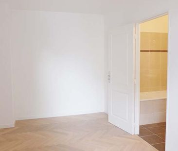 Appartement en location | Courbevoie - Photo 2