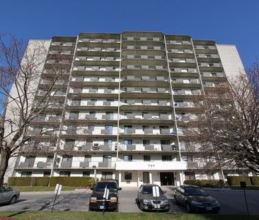 Wonderland Place III | 730 Wonderland Road, London - Photo 1