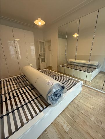 Appartement meublé neuf de 59 m2 rénové en entier - 1 chambre avec double séjour - Photo 5