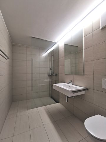 2.5 Zimmer, 70 m², 2. Stock - Photo 5