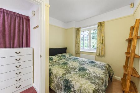 1 bedroom maisonette to rent - Photo 4