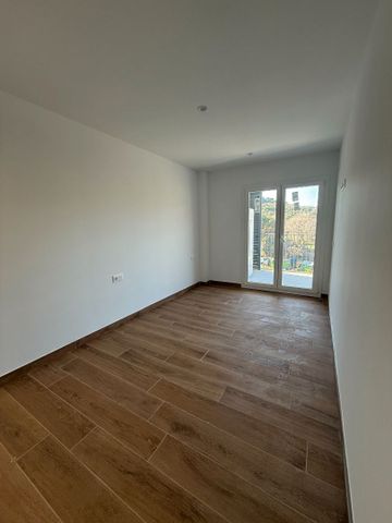 Planta baja de alquiler en Carrer Josep Roselló, 5, Tiana - Photo 3