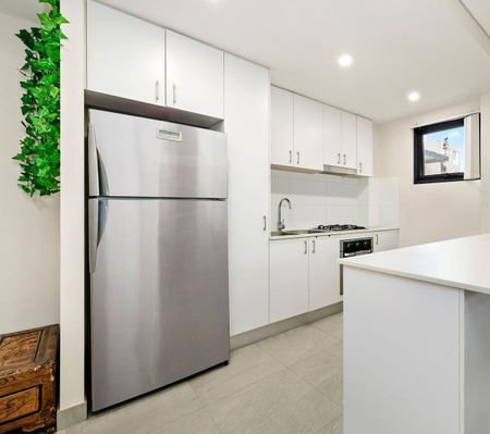 2/93 Nuwarra Road, Moorebank NSW 2170 - Apartment For Rent | Domain - Photo 4