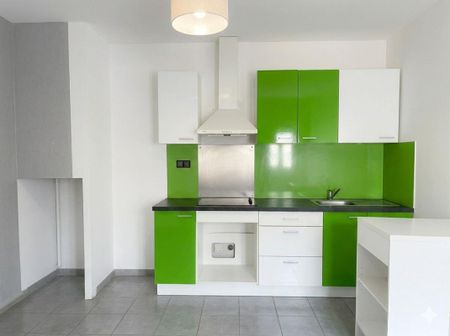 Location Appartement 2 pièces 32m² NIMES 30000 - Photo 4