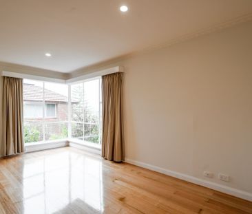 Comfortable Family Home - Photo 1