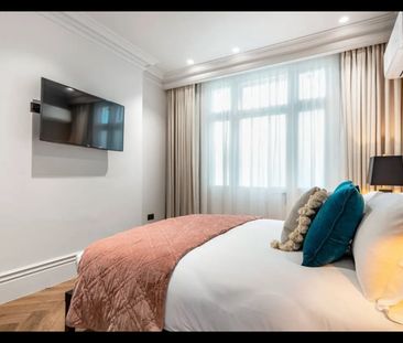 2 Bed Flat, Nevern Square, SW5 - Photo 6