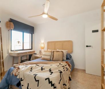 Carrer dels Agudells, Barcelona, Catalonia 08032 - Photo 2