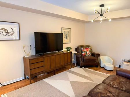 For Lease - 88 Hawktree Ridge, Barrhaven, Ontario - Photo 2