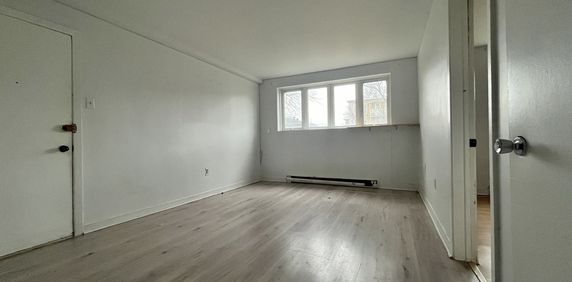 Spacieux 4 1/2 à La Prairie - Photo 2