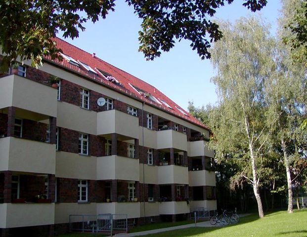 Gemütliche 3-Zimmer-Wohnung mit Balkon in Leipzig-Lößnig ! - Photo 1