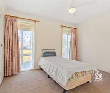 LOW-MAINTENANCE LIVING WITH OUTDOOR APPEAL. - Photo 5