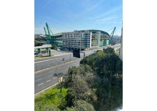 Apartamento T3 em Lisboa