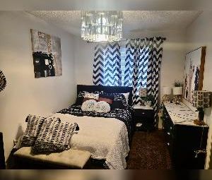 5 Bed 3 Bath Westpark Home For Rent Fort Saskatchewan - Photo 3