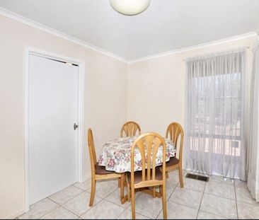 Charming & Comfortable Family Living in a Prime Broadmeadows Location - Photo 2